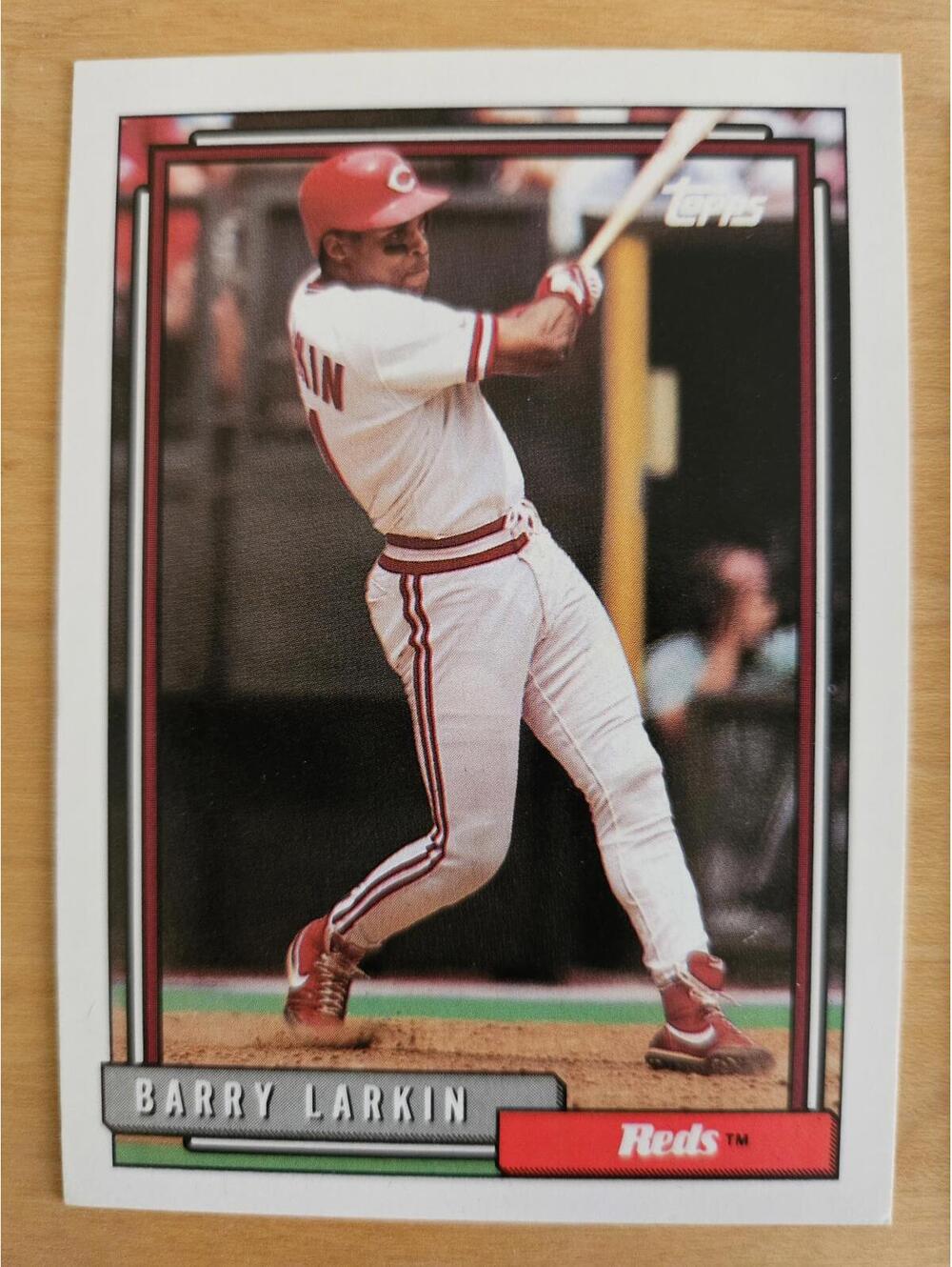1992 Topps #465 Barry Larkin - HOF - Cincinnati Reds Baseball Card